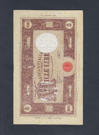 Beschrijving voorzijde: SHIELD